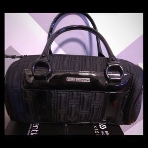 ➡️JUST ADDED⬅️ Vera Bradley Bag